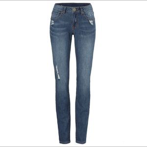 cabi Destruction Skinny Jeans